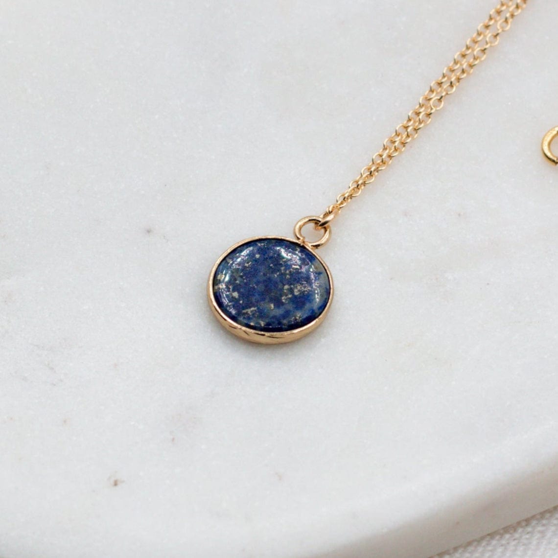 Lapis Lazuli Focus Stone Necklace Dainty Lapis Lazuli Focus Stone Necklace