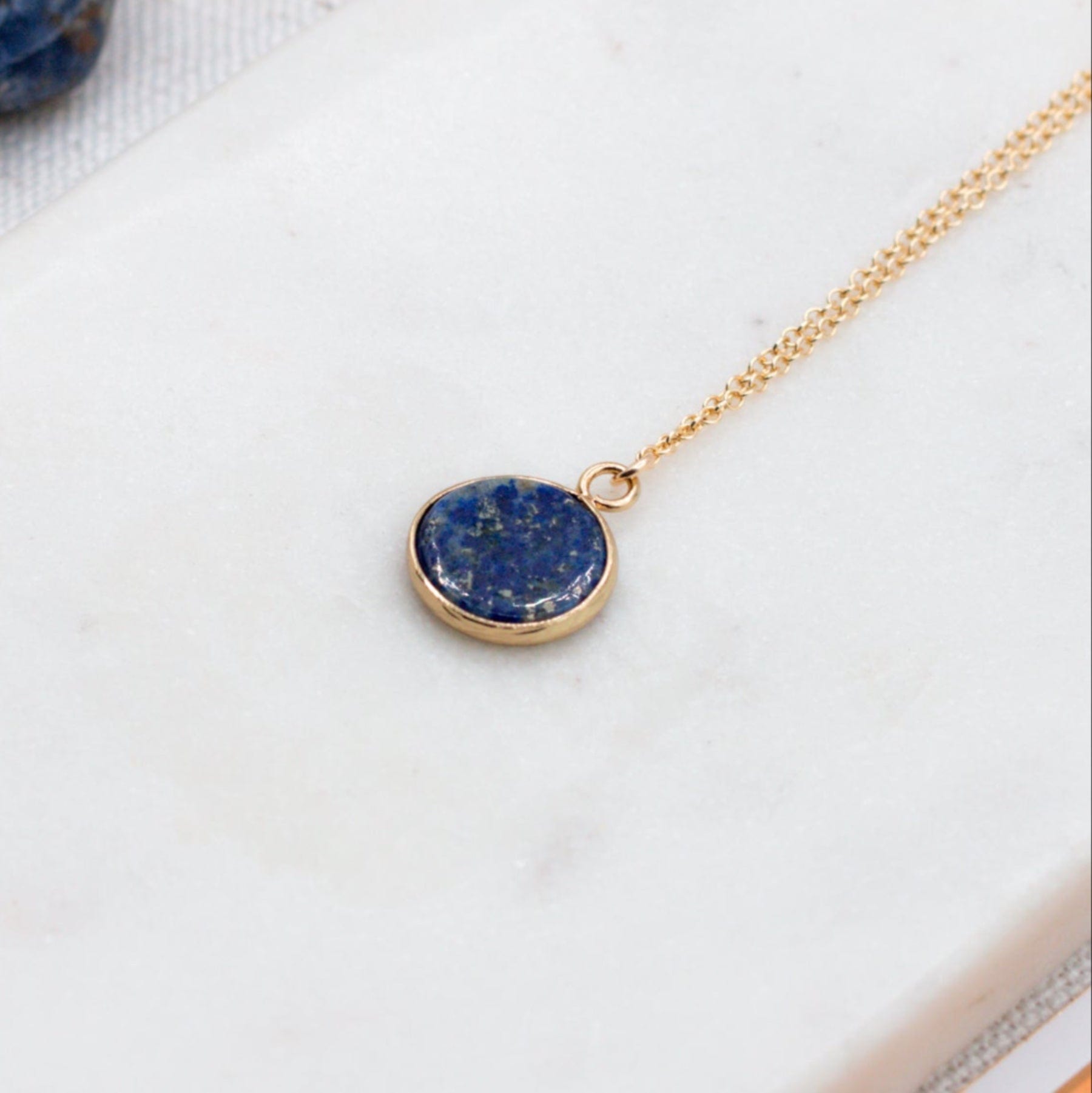 Lapis Lazuli Focus Stone Necklace Dainty Lapis Lazuli Focus Stone Necklace