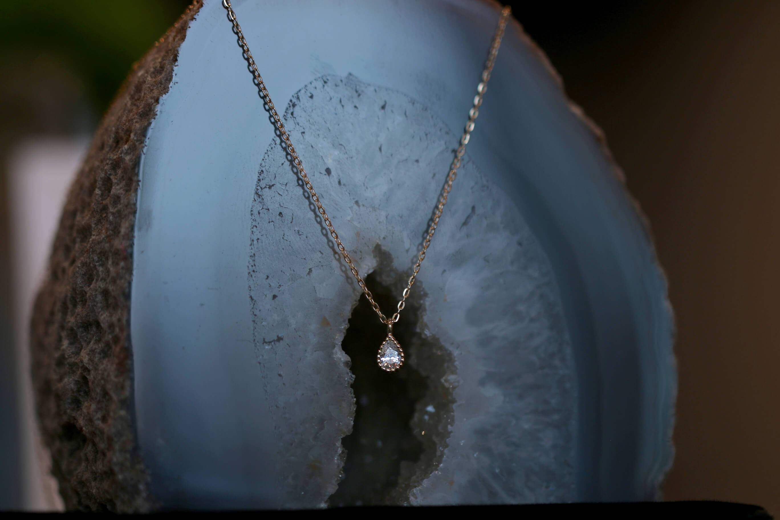 Daughter Flower Petal Necklace Dainty Necklace Daughter Necklace | Cubic Zirconia Teardrop Necklace | Flower Petal Charm