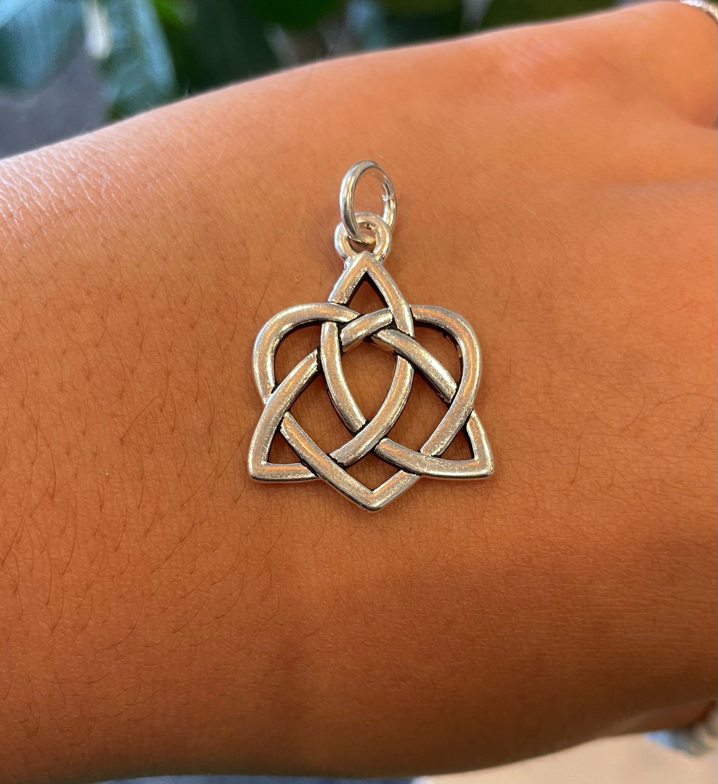 Custom Necklace Bar Charms Dainty Silver Triquetra Celtic Heart