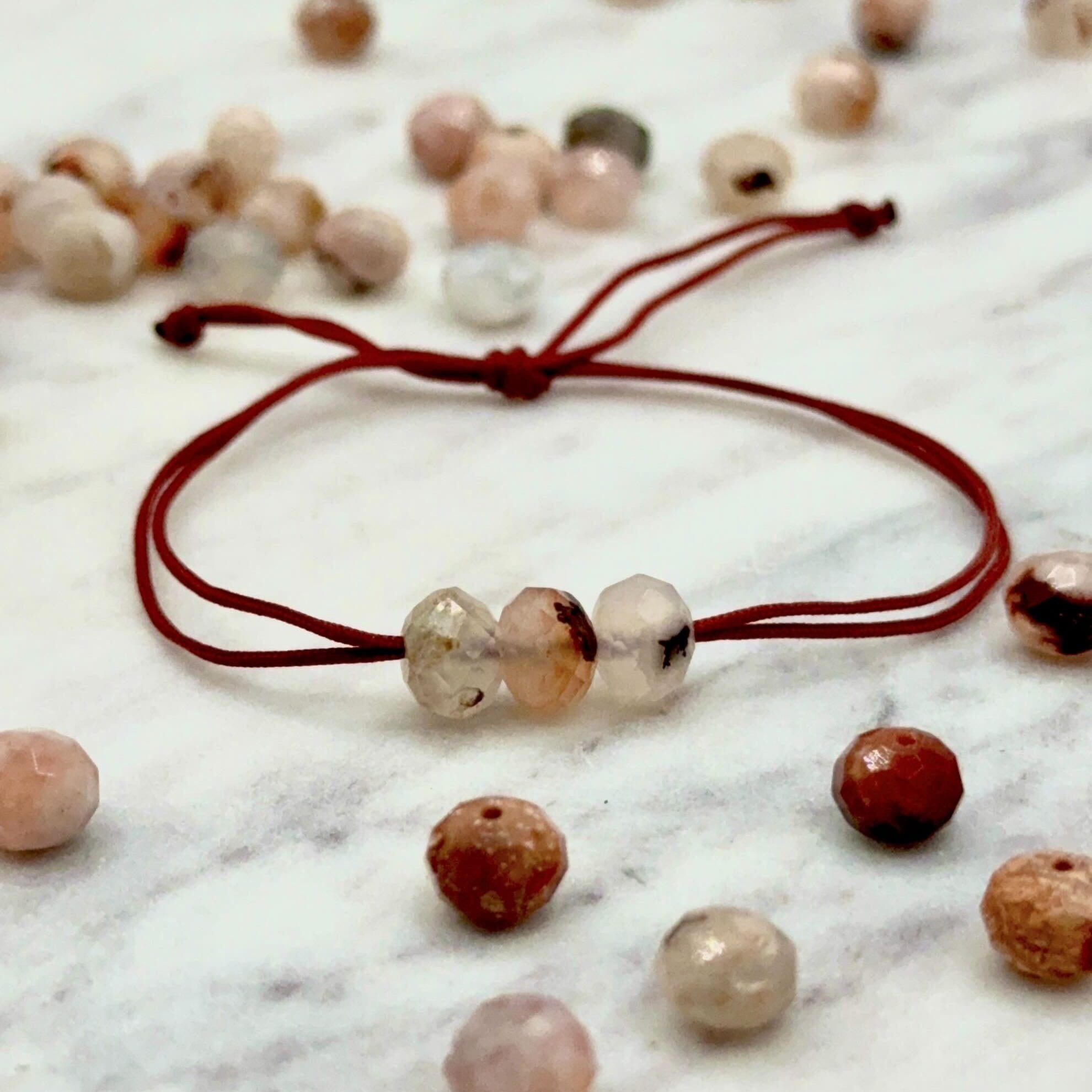 Flower Agate on Red String (Temporary name: What I wish, I attract; what I plant, I grow) Dainty Bracelet Flower Agate on Red String - MaeMae Jewelry