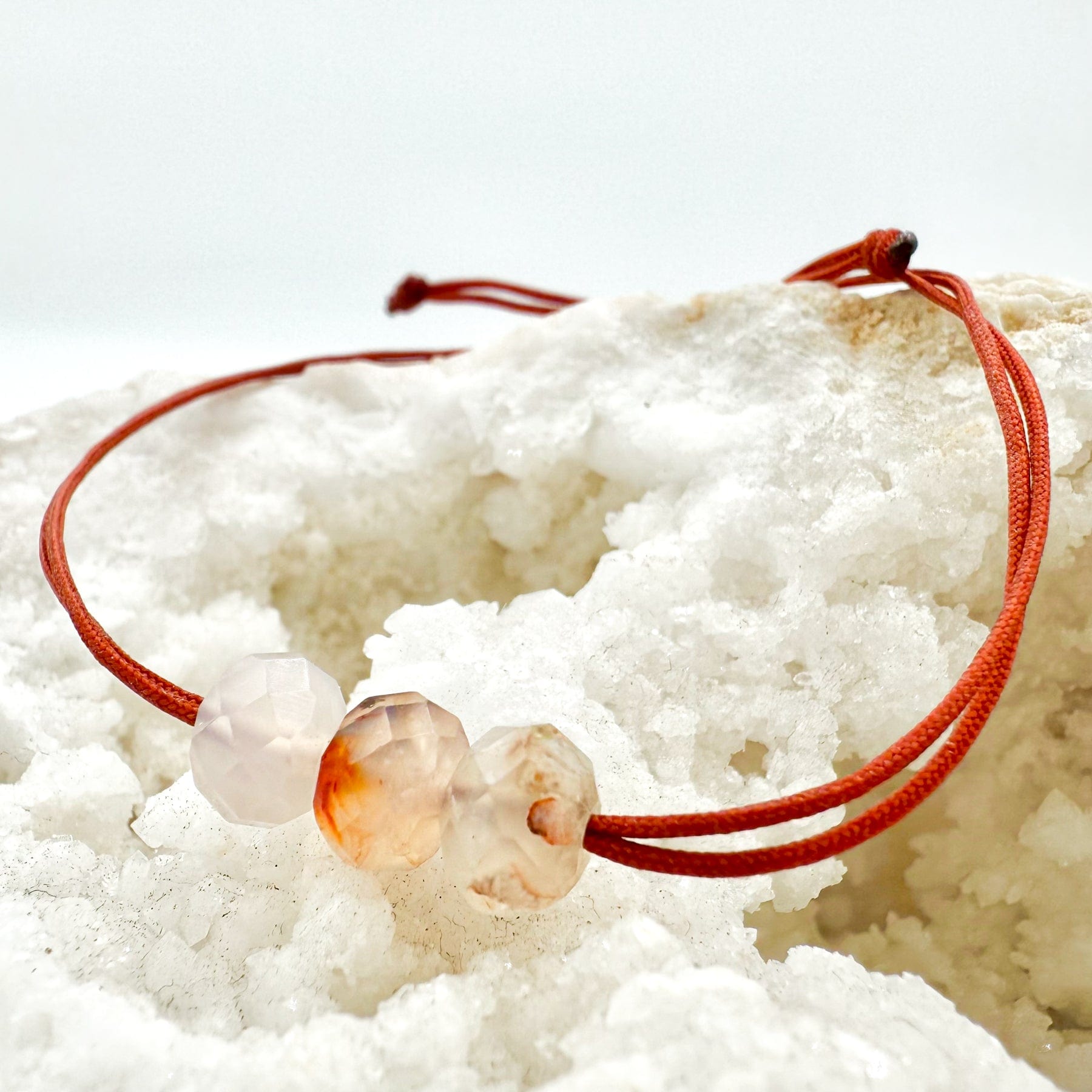 I am Manifesting My Best Life - Flower Agate Bracelet Dainty Bracelet Flower Agate on Red String Bracelet - MaeMae Jewelry