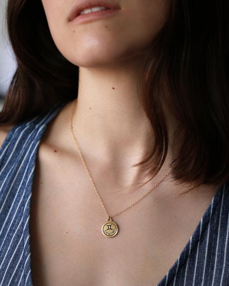 Zodiac Double-Sided Charm Necklace Dainty Necklace MaeMae Jewelry | Zodiac Necklaces | MaeMae Jewelry astrology collection